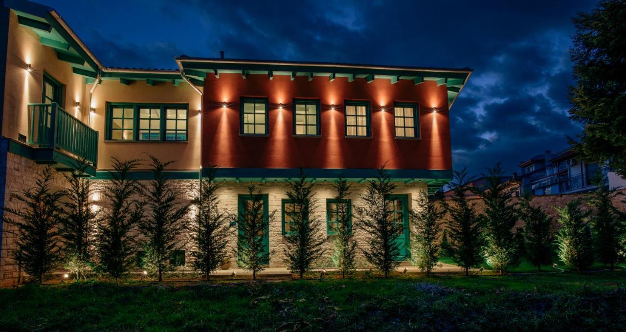 Castrello Old Town Hospitality Hotel อิโออันนินา ภายนอก รูปภาพ